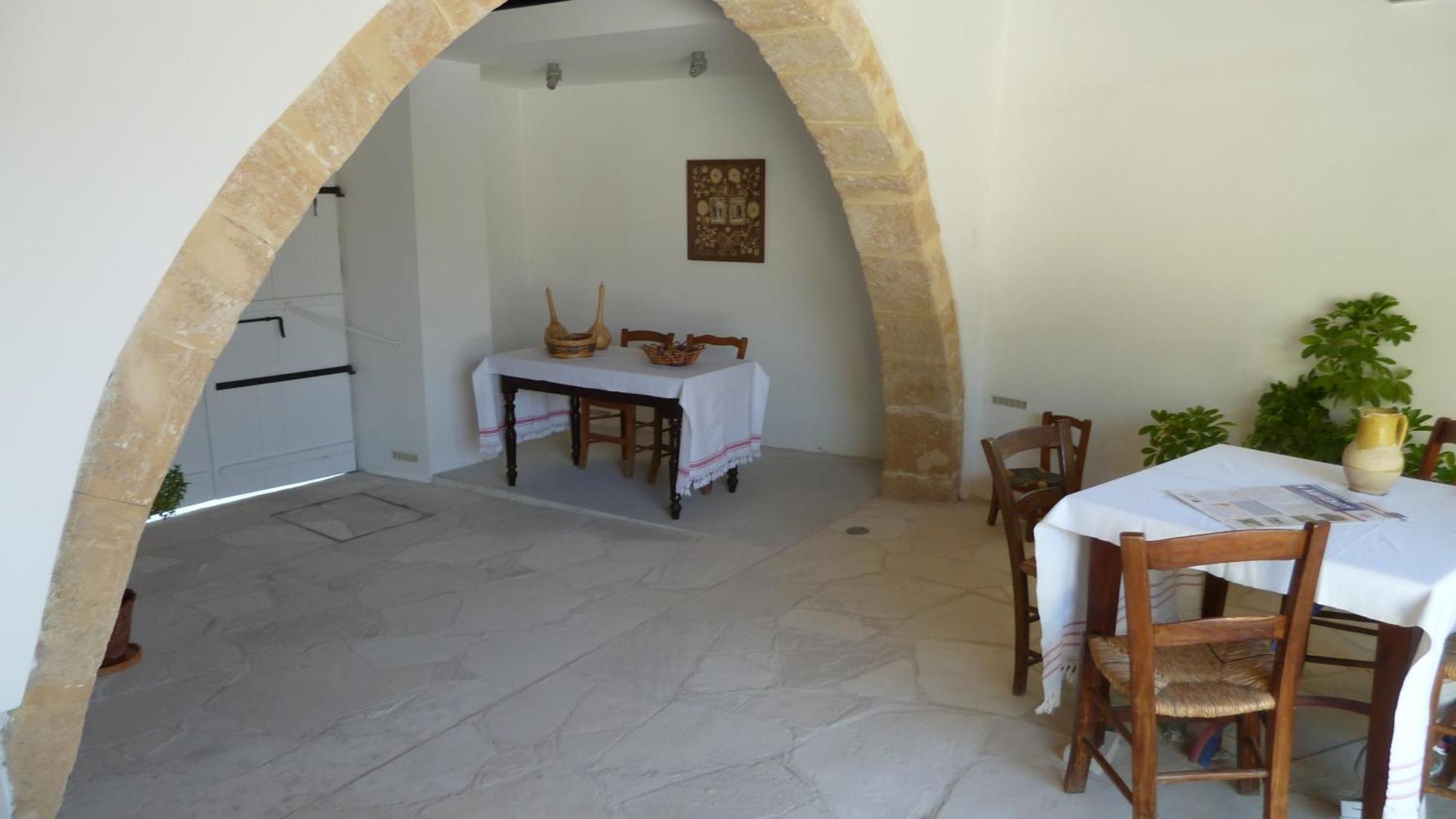 אטינו To Archontiko Tis Anastasias חדר תמונה
